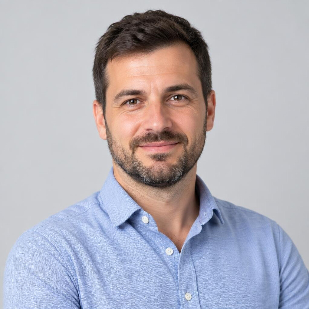 Croatian man cybersecurity specialist, studio portrait